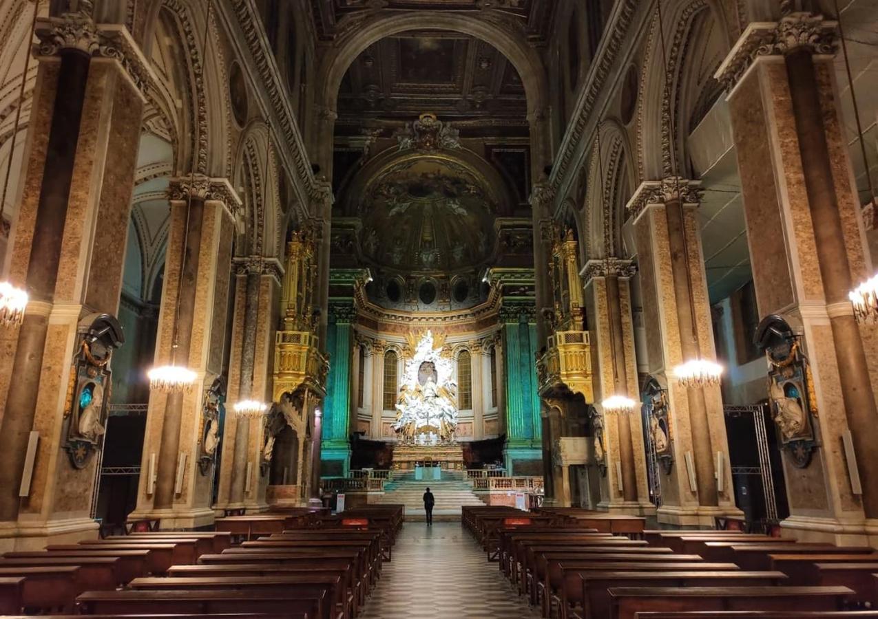 Napoli Sottosopra Chiaia公寓 外观 照片