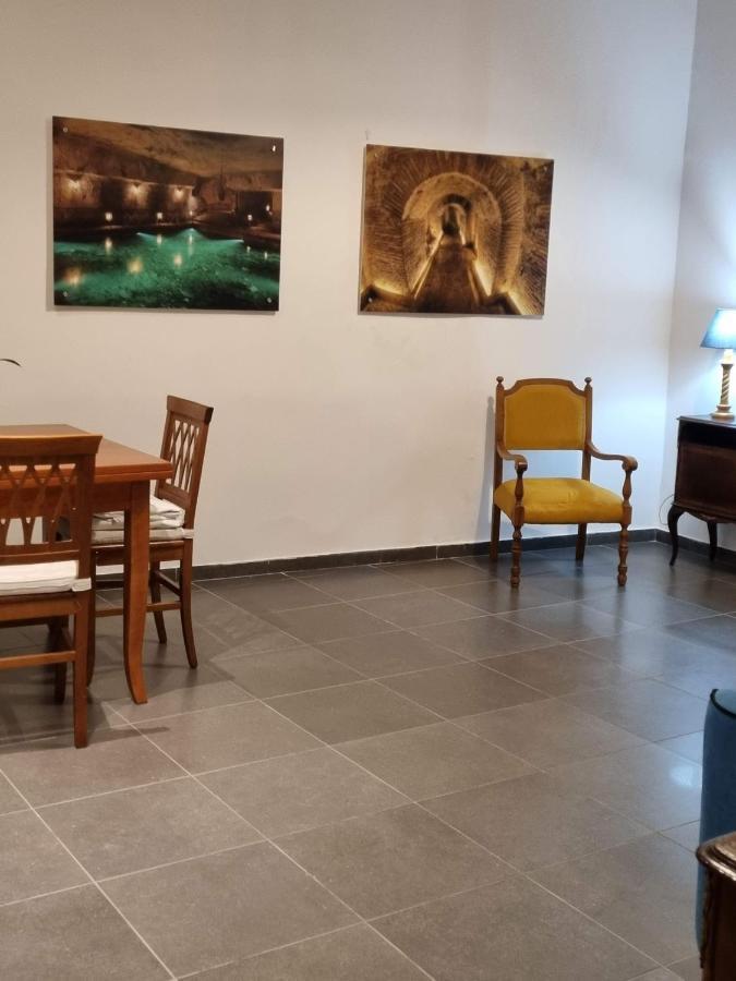 Napoli Sottosopra Chiaia公寓 外观 照片