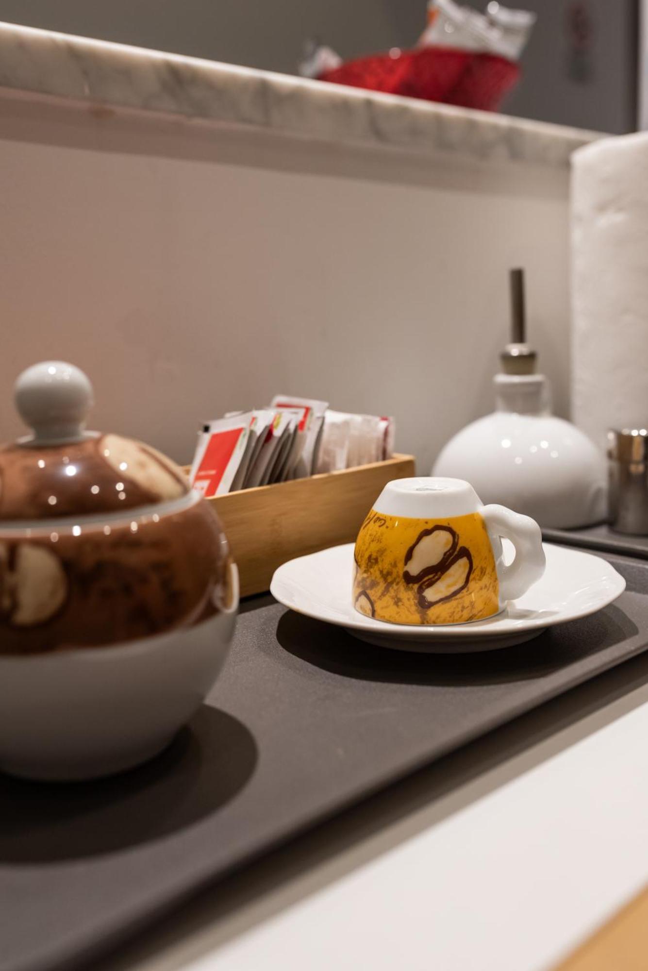 Napoli Sottosopra Chiaia公寓 外观 照片